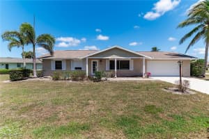 112 Blue Ridge Drive, Naples, FL 34112 - MLS#225035875