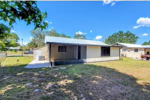 2041 Schooner Drive, Labelle, FL 33935 Sold 06/03/25