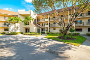 415 Augusta Blvd 310, Naples