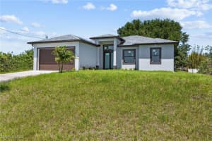 2916 41st Street, Lehigh Acres, FL 33976 Sold 06/20/25