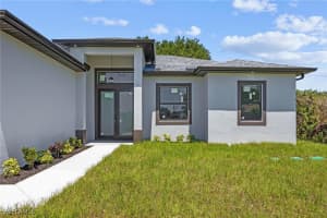 2916 41st Street, Lehigh Acres, FL 33976 Sold 06/20/25