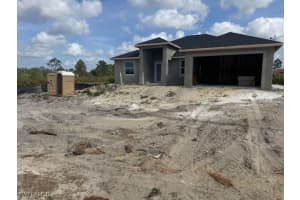 2918 29th Street, Lehigh Acres, FL 33971 - MLS#225036019