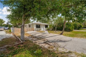 3433 Hibiscus Avenue, Naples, FL 34104 - MLS#225036037