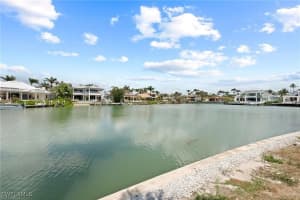 211 SPRING LINE Drive, Naples, FL 34102 - MLS#225036097
