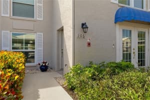 815 Gulf Pavilion Drive, Naples, FL 34108 - MLS#225036138