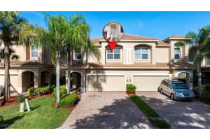 20492 Larino Loop, Estero