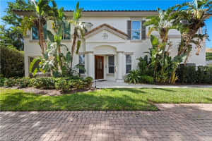 193 Colonade Cir 1506, Naples