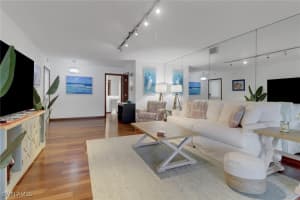1568 Blue Point Avenue, Naples, FL 34102 - MLS#225036152