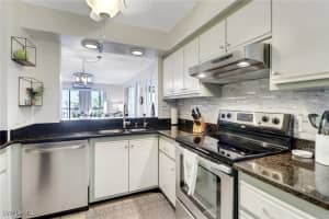 219 Fox Glen Drive, Naples, FL 34104 - MLS#225036156