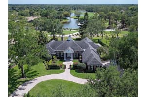 4756 Pond Apple Dr N, Naples