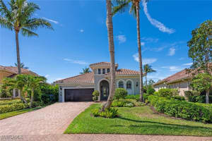 3086 Aviamar Cir, Naples