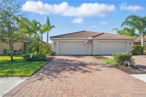 1822 Alameda Dr, Naples