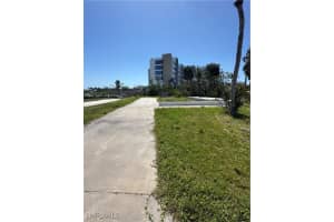 13701 Dowitcher Drive, Fort Myers, FL 33908 Sold 07/31/25