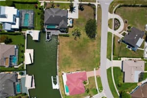 903 Juniper Court, Marco Island, FL 34145 - MLS#225036329