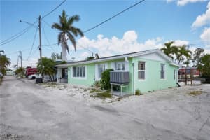 2647 Pine Street, Matlacha, FL 33993 - MLS#225036358