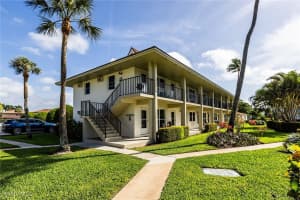 235 Seaview Ct G1, Marco Island