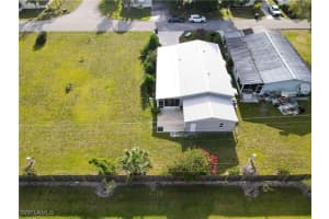 933 YACHT CLUB Way, Moore Haven, FL 33471 Sold 12/03/25