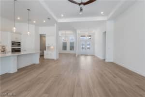 17323 Blue Sapphire Drive, Fort Myers, FL 33913 - MLS#225036486