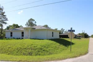 3219 46th Street, Lehigh Acres, FL 33971 Sold 05/29/25