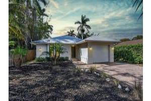 1022 Sperling Avenue, Naples, FL 34103 Sold 06/17/25