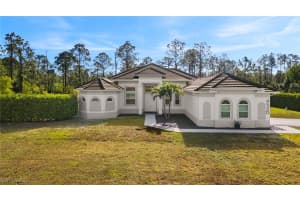 4520 12th St Ne, Naples