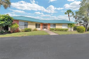 210 Pebble Beach Blvd, Naples