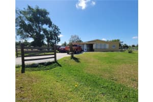 10 Jersey Road, Lehigh Acres, FL 33936 Sold 05/01/25