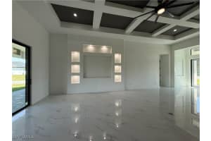 2909 10th Street, Lehigh Acres, FL 33971 - MLS#225036619