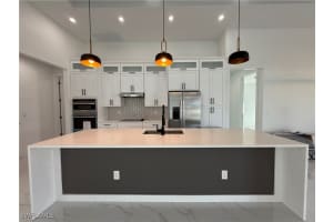 2909 10th Street, Lehigh Acres, FL 33971 - MLS#225036619
