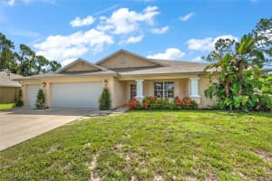 900 Angelo Avenue, Lehigh Acres, FL 33971 - MLS#225036621