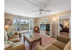 901 Huron Court, Marco Island, FL 34145 - MLS#225036722