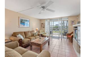 901 Huron Court, Marco Island, FL 34145 - MLS#225036722