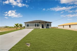 7029 Hero Cir, Labelle