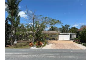 356 3rd Ave, Marco Island