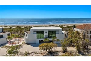 489 E Gulf Dr, Sanibel