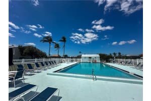 18036 San Carlos Blvd 111, Fort Myers Beach