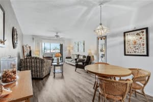 11170 Caravel Cir 210, Fort Myers