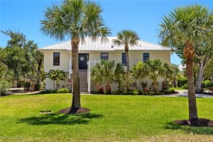 458 Lake Murex Cir, Sanibel