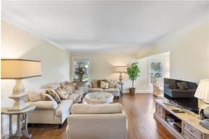 676 12th Avenue, Naples, FL 34102 - MLS#225036976