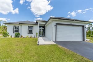 3461 4th Ave Ne, Naples