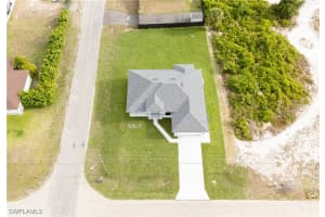 2901 27th Street, Lehigh Acres, FL 33976 - MLS#225037039