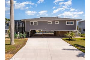 240 Driftwood Lane, Fort Myers Beach, FL 33931 - MLS#225037114