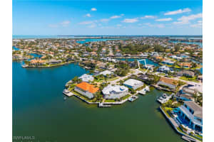 467 Kendall Drive, Marco Island, FL 34145 Sold 06/06/25