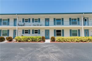 325 Charlemagne Boulevard, Naples, FL 34112 - MLS#225037380