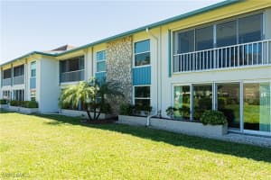325 Charlemagne Boulevard, Naples, FL 34112 - MLS#225037380