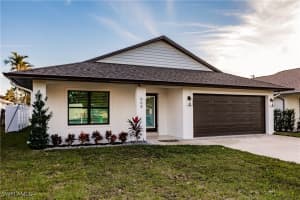 668 104th Avenue, Naples, FL 34108 - MLS#225037398