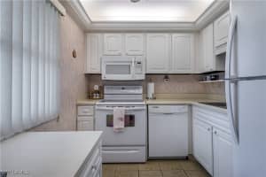 1624 Pine Valley Drive, Fort Myers, FL 33907 - MLS#225037414