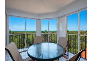 6585 Nicholas Boulevard, Naples, FL 34108 - MLS#225037418