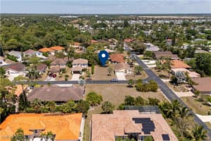 11264 Coimbra Lane, Bonita Springs, FL 34135 - MLS#225037540