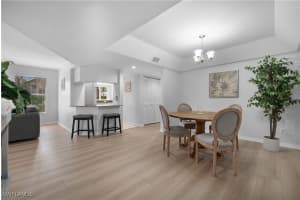 9828 Luna Circle, Naples, FL 34109 - MLS#225037544